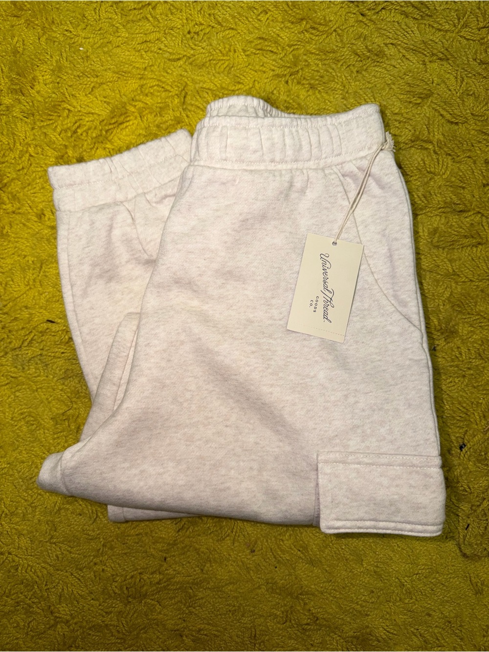 Universal Threads woman’s Light Heathered Cream Jogger Pants